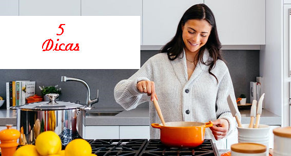 Nutrição e planeamento de refeições durante o distanciamento social.